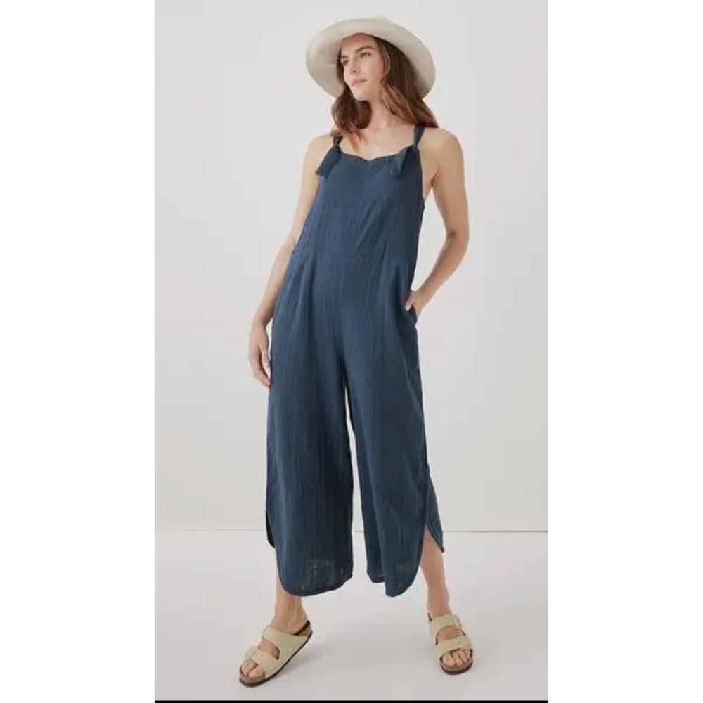 Pact Organic Cotton Wide Leg Overalls Blue Large Tie Strap Cropped